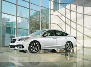 Lizak za szybą – nowe Subaru Legacy
