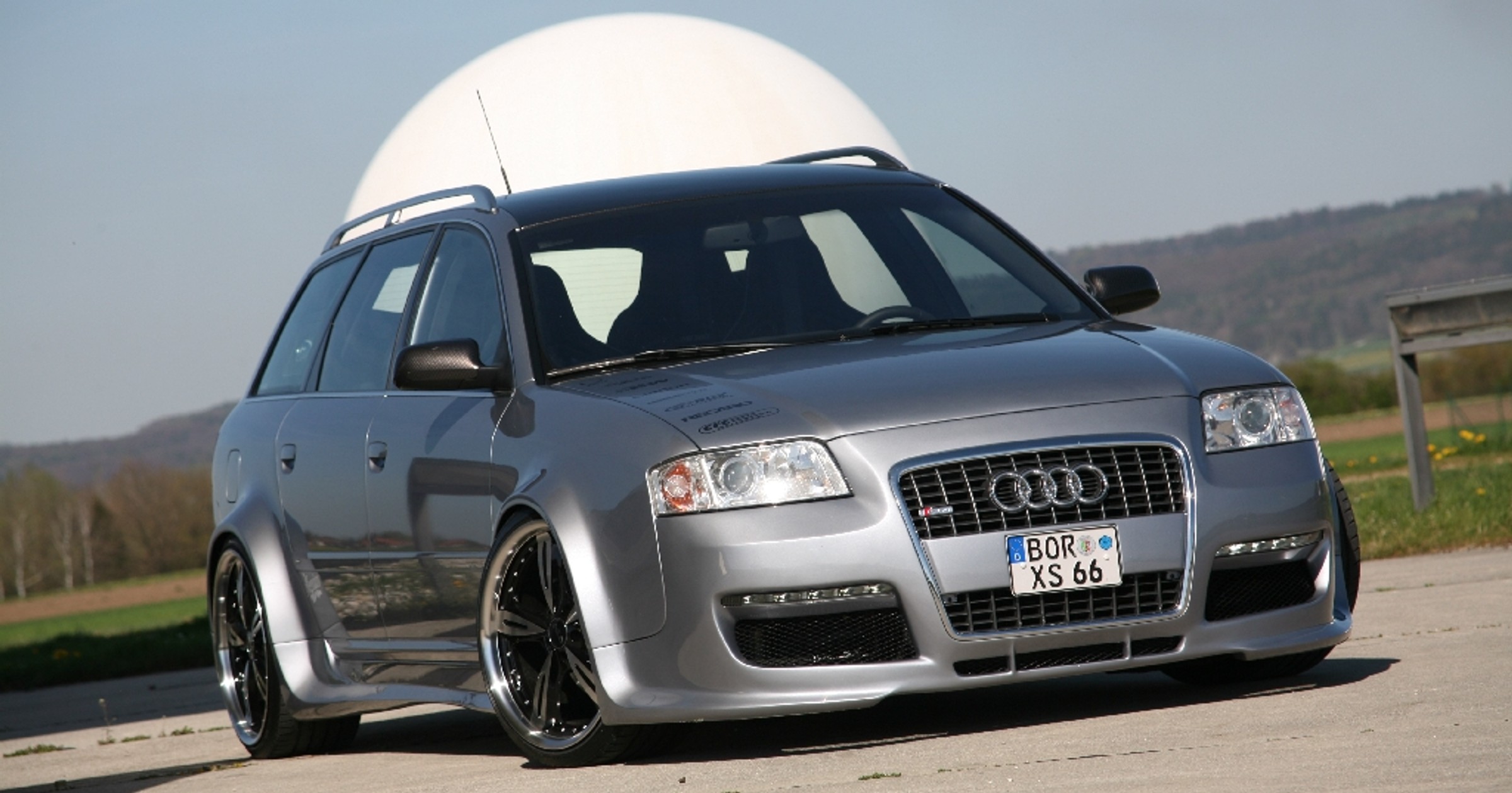 Audi A6 z systemem Clariona