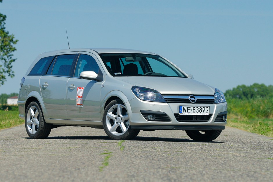 Miejsce 3: Opel Astra Caravan