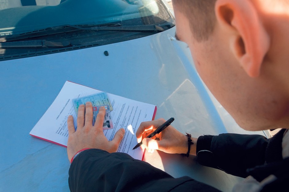 Sprzedajesz auto – pamiętaj o tych sprawach