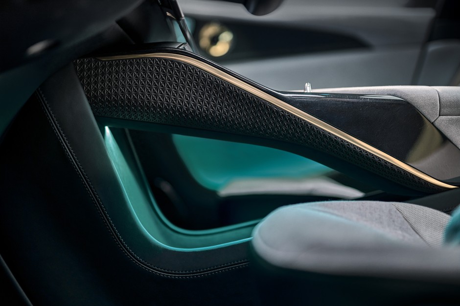 Lotus Eletre