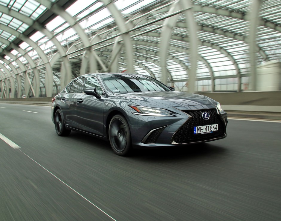 Lexus ES 300h