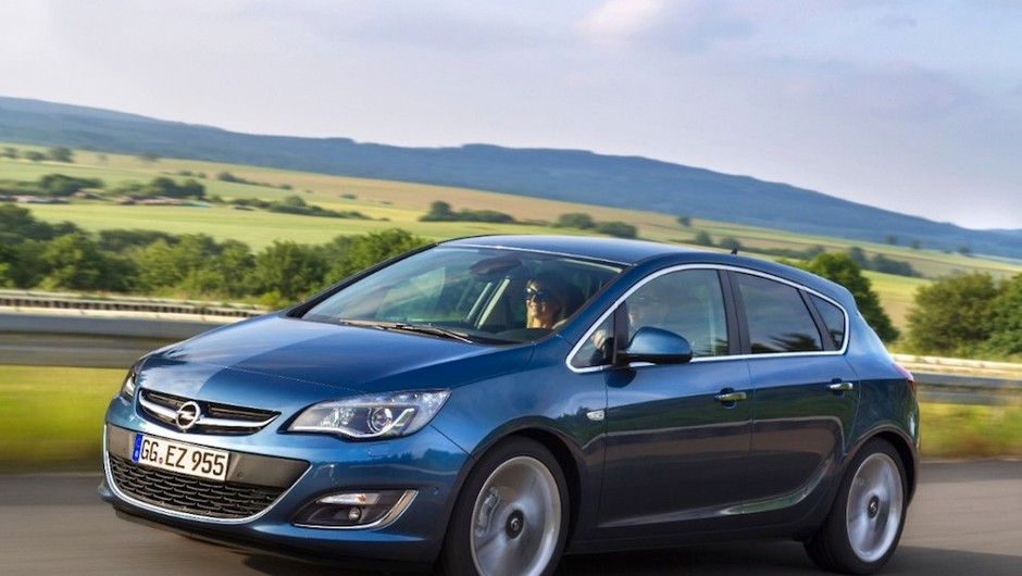 Opel Astra z nowym silnikiem