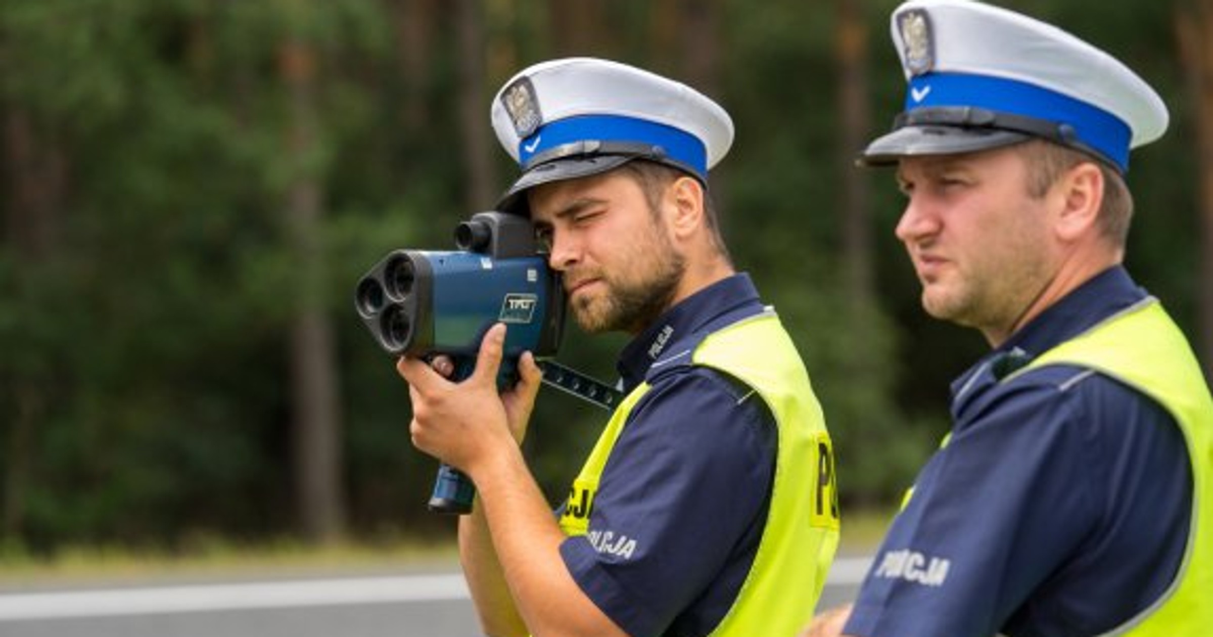 Policjanci prowadzili rutynową kontrolę drogową. Wtedy nadjechało audi