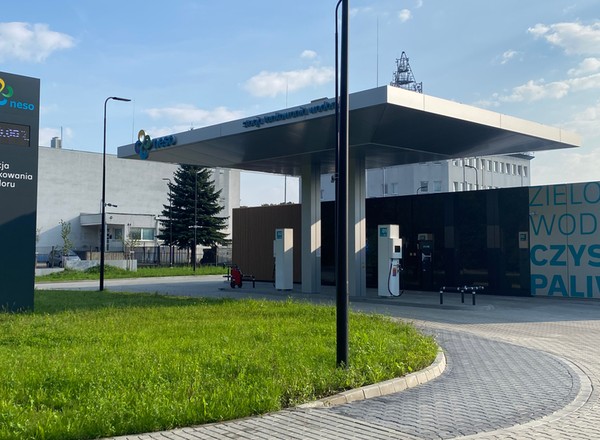 Byłem na pierwszej stacji wodorowej w Polsce. Jak działa?