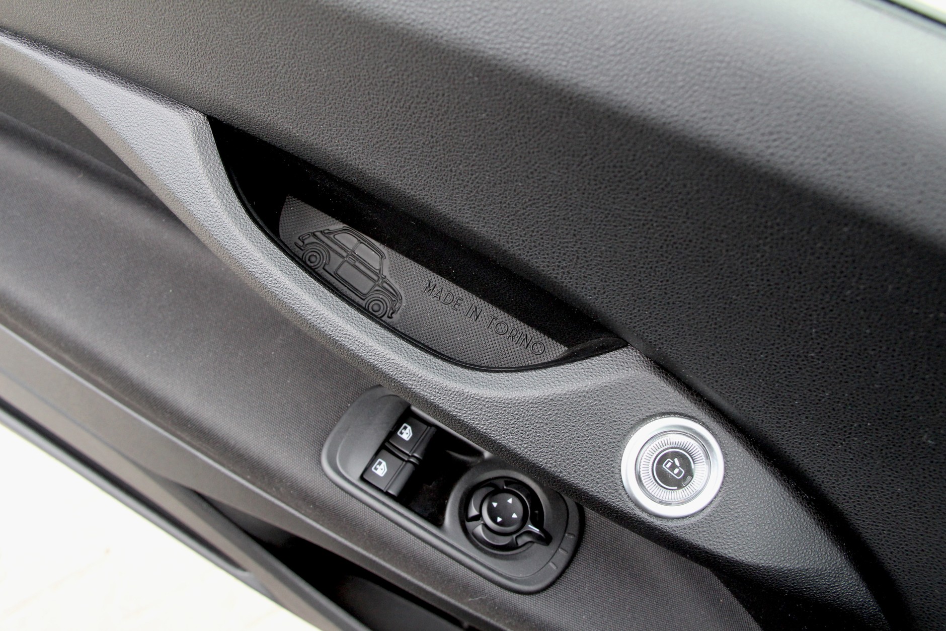 Fiat 500 Hybrid Torino