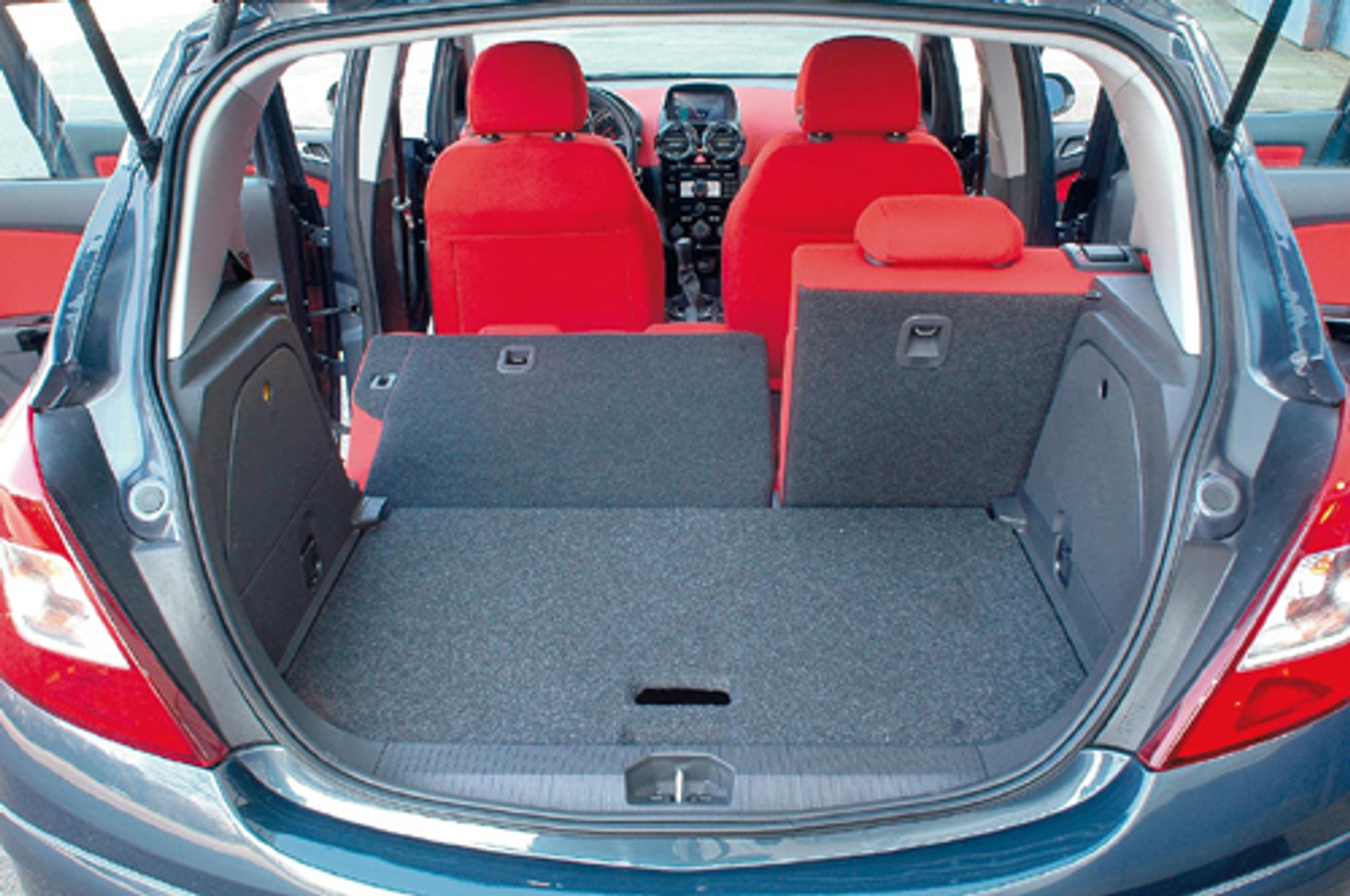 Fabia kontra Corsa, 207 i Polo - Nowa szansa Czechów