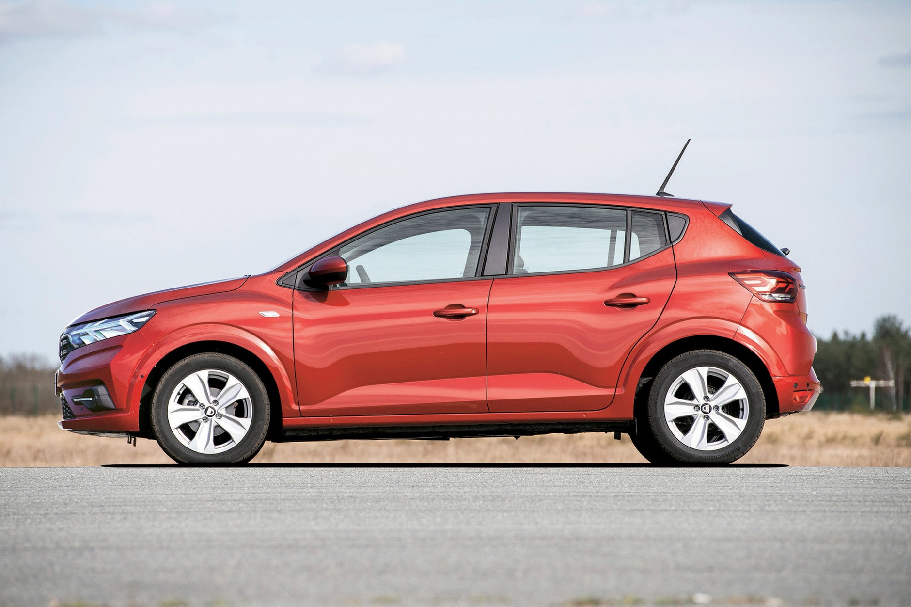 5 aut od 50 000 zł - Dacia Sandero