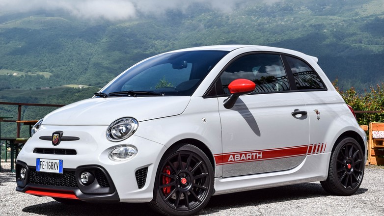 Abarth 595 Competizione