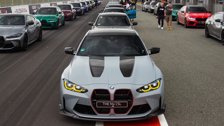 BMW M4 CSL