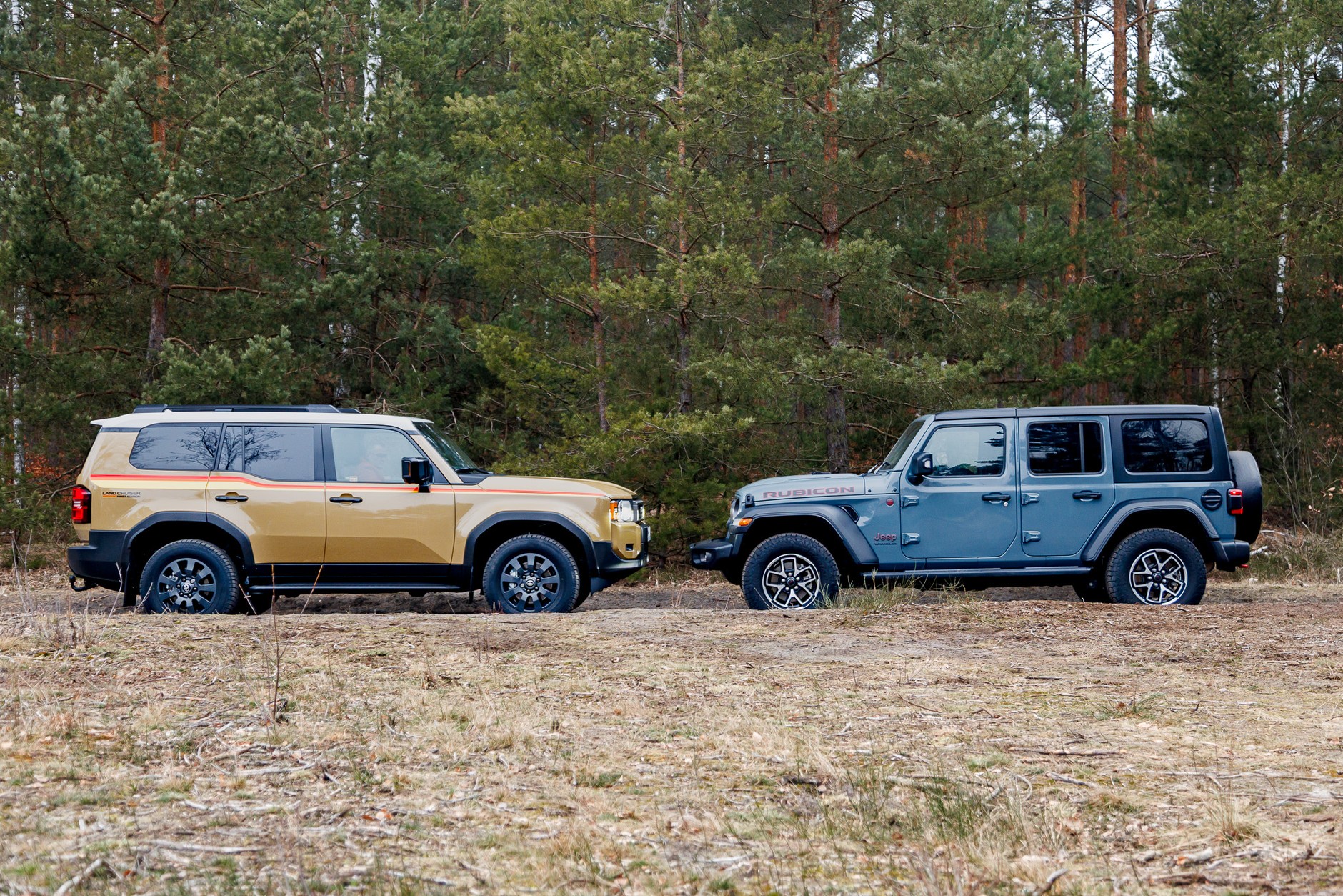 Toyota Land Cruiser kontra Jeep Wrangler