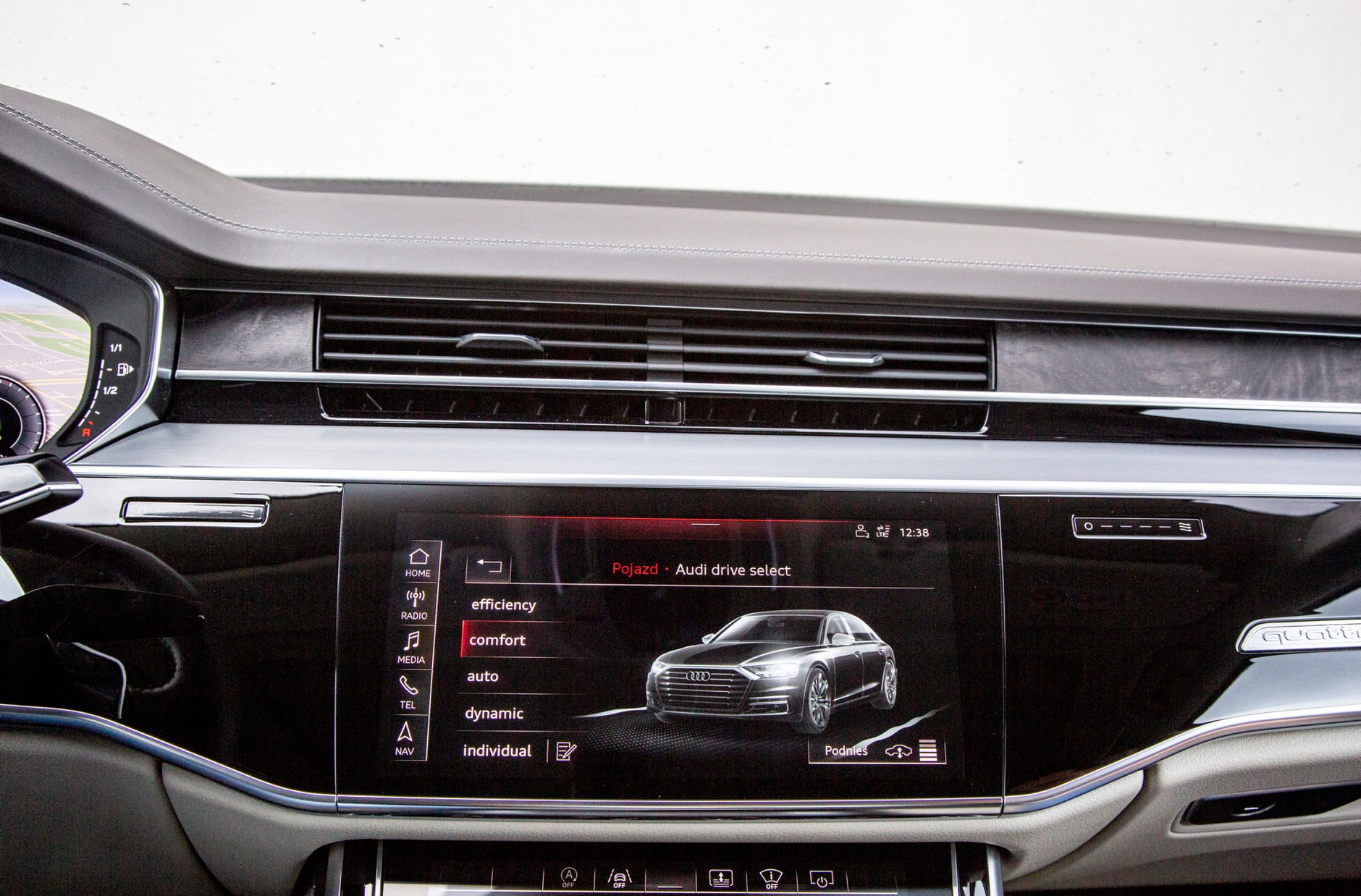 Audi A8 50 TDI quattro