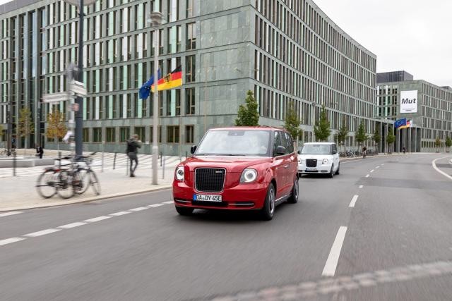 Elektryczne, londyńskie taksówki w Polsce
