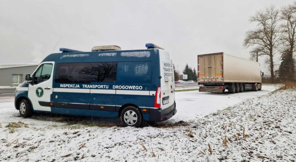 Dwaj kierowcy popełnili takie samo wykroczenie. Jeden z nich przez kilka miesięcy odpocznie od prowadzenia pojazdów