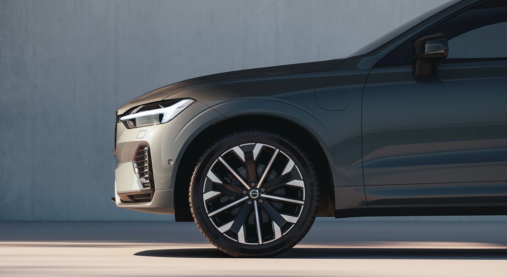 2025 Volvo XC60