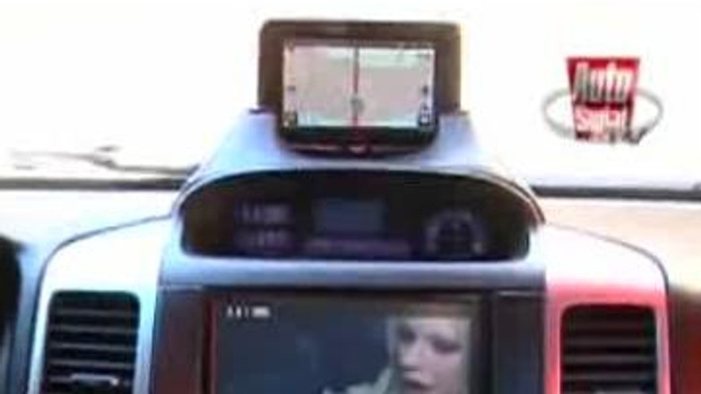 Jak zamontować DVD w samochodzie?