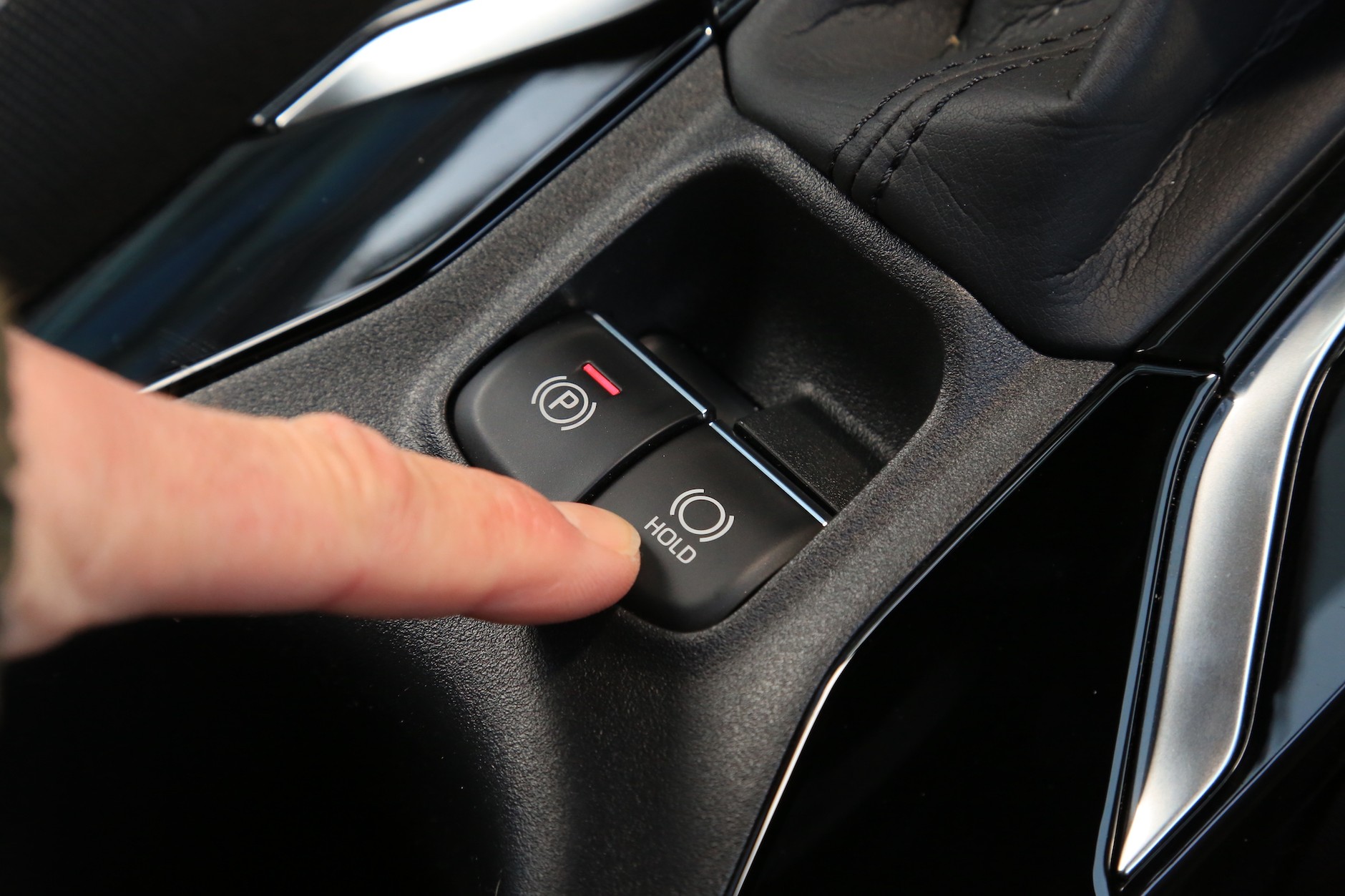 Suzuki Swace 1.8 Hybrid