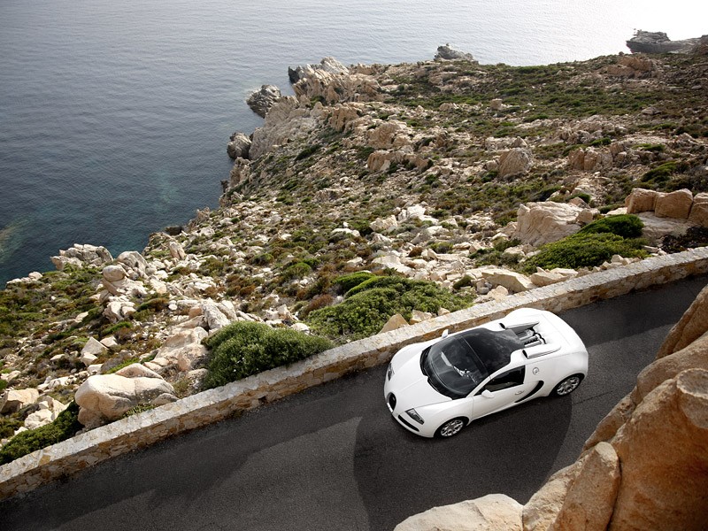 Bugatti Veyron 16.4 Grand Sport: 360 km/h w kabriolecie (wideo)