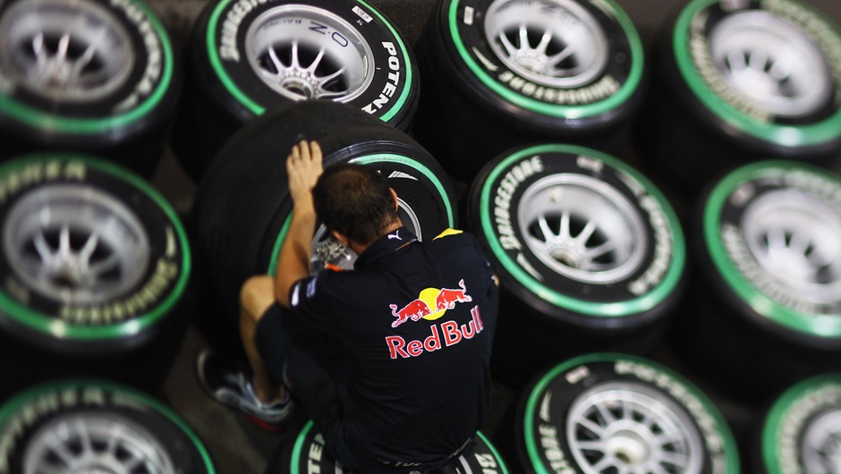Twarde opony Pirelli receptą na Spa-Francorchamps