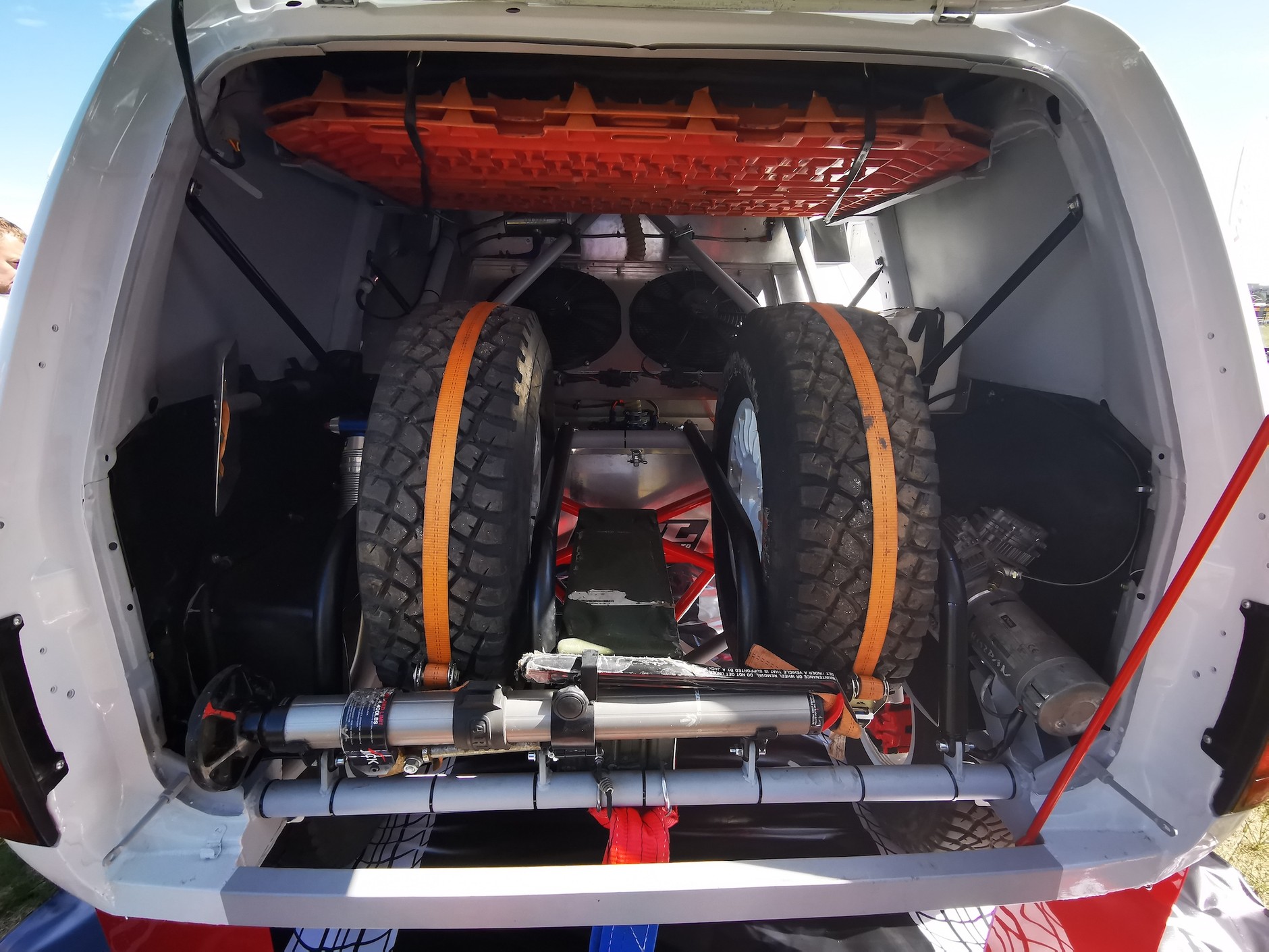 Toyota Land Cruiser HDJ80 w wersji przystosowanej do rajdów ekstremalnych