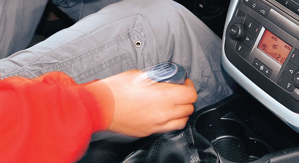 Zbyt szybka zmiana biegów