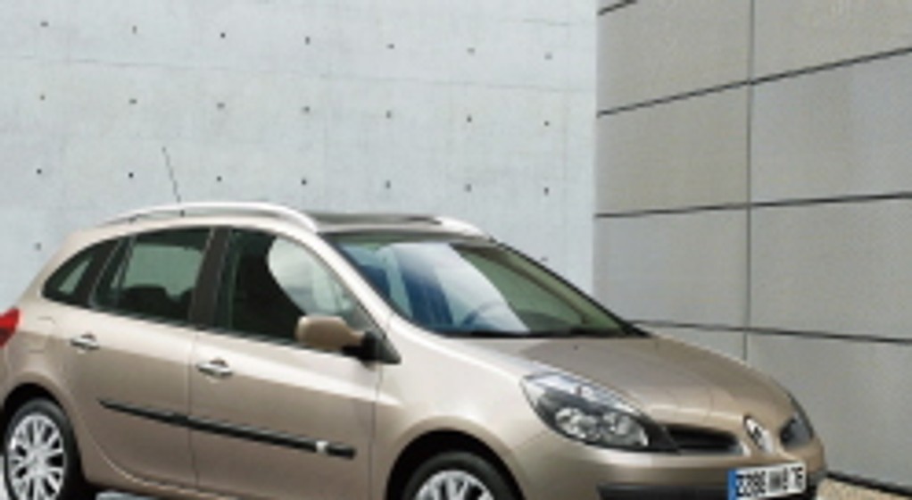 IAA Frankfurt 2007: Clio sport turner imponuje ładownością (wideo)