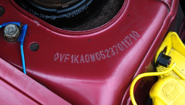 Dekodery numeru VIN. Sprawdzamy, czego dowiemy się, dekodując numer vin