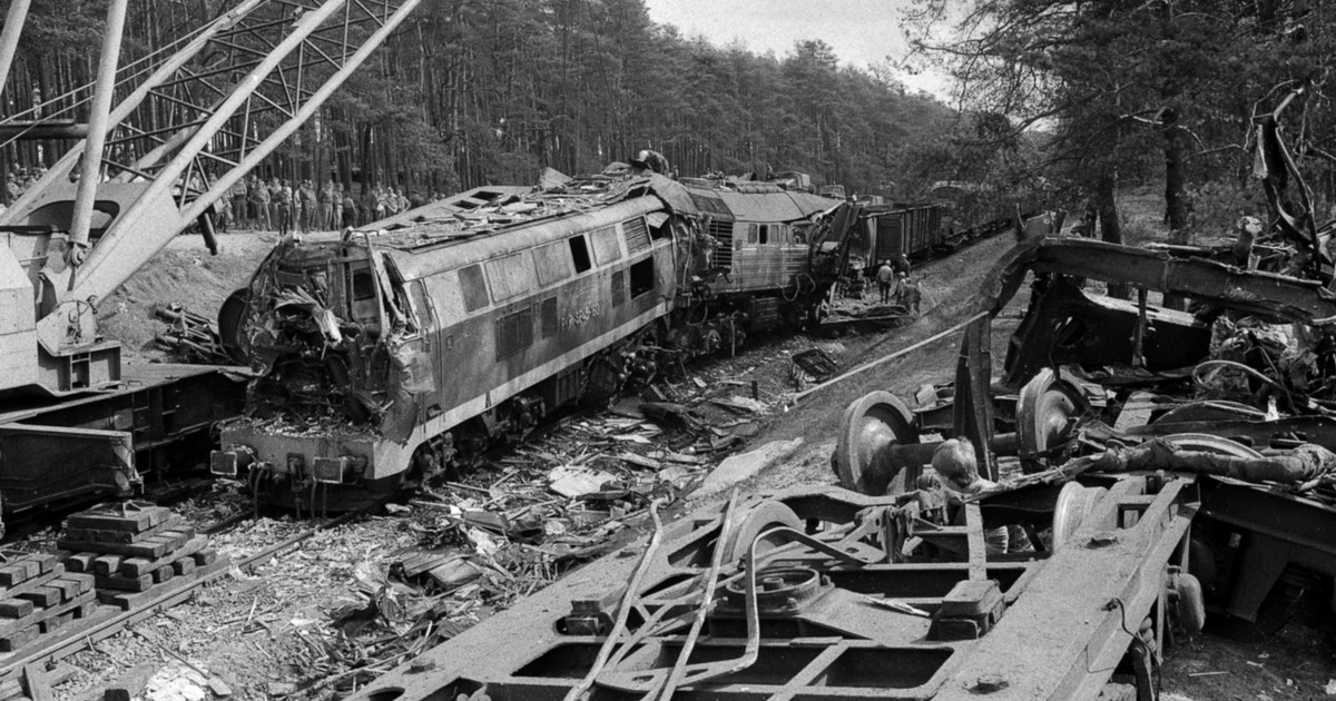 Katastrofa kolejowa pod Otłoczynem - 19.08.1980