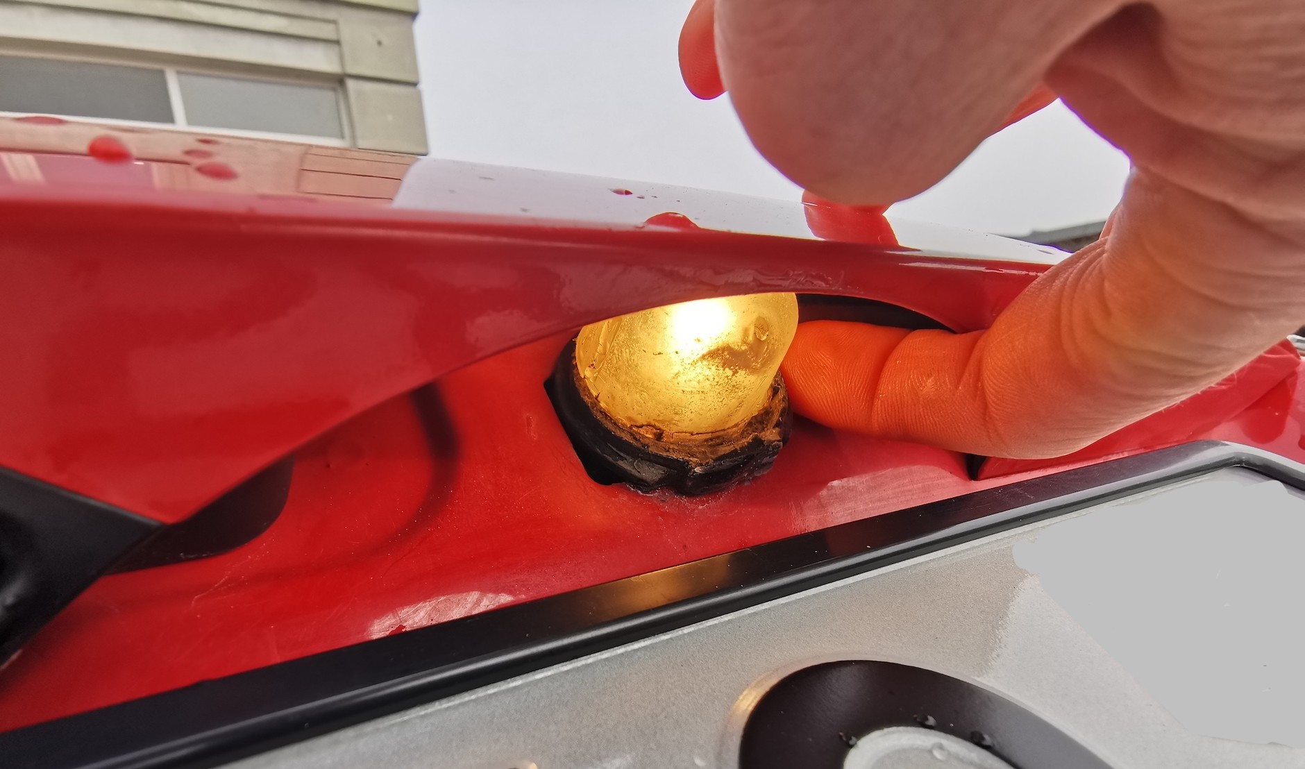 Suzuki SX4 z ogłoszenia: rocznik 2012, 190 tys. km przebiegu, napęd 4x4