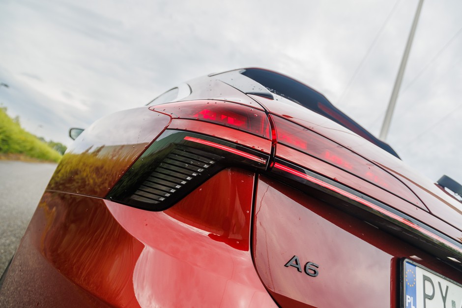 Audi A6 C9