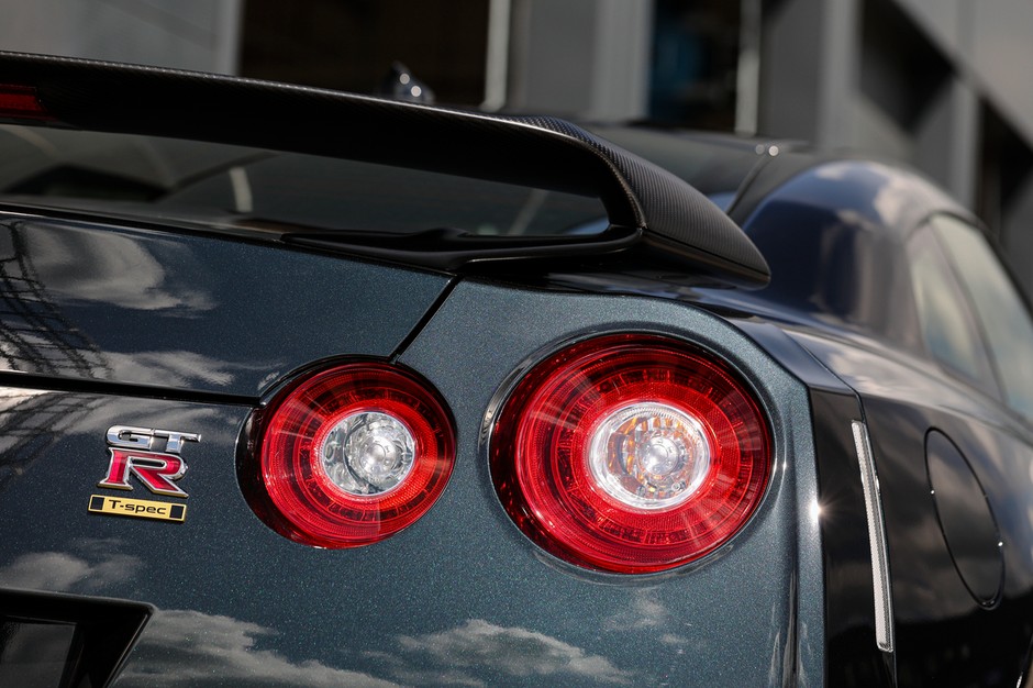 Jedyny w Europie pożegnalny Nissan GT-R R35 Prestige T-Spec trafił do Polski