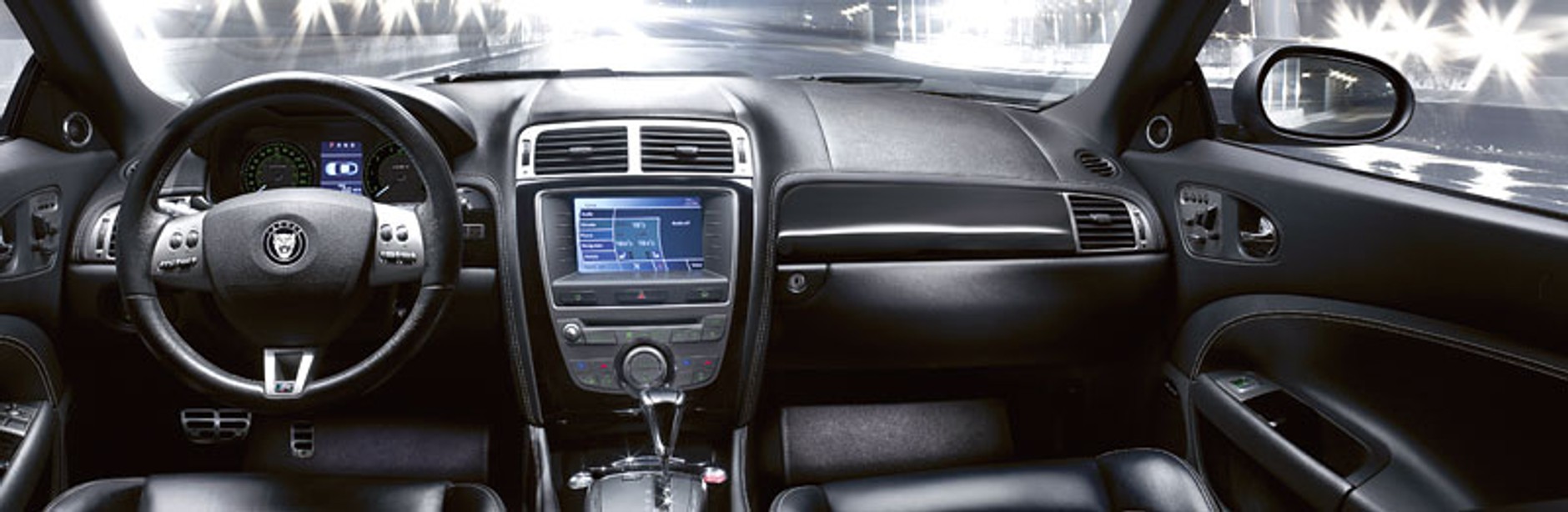 Genewa 2008: Jaguar XKR-S – na szczycie łańcucha pokarmowego (+ wideo)