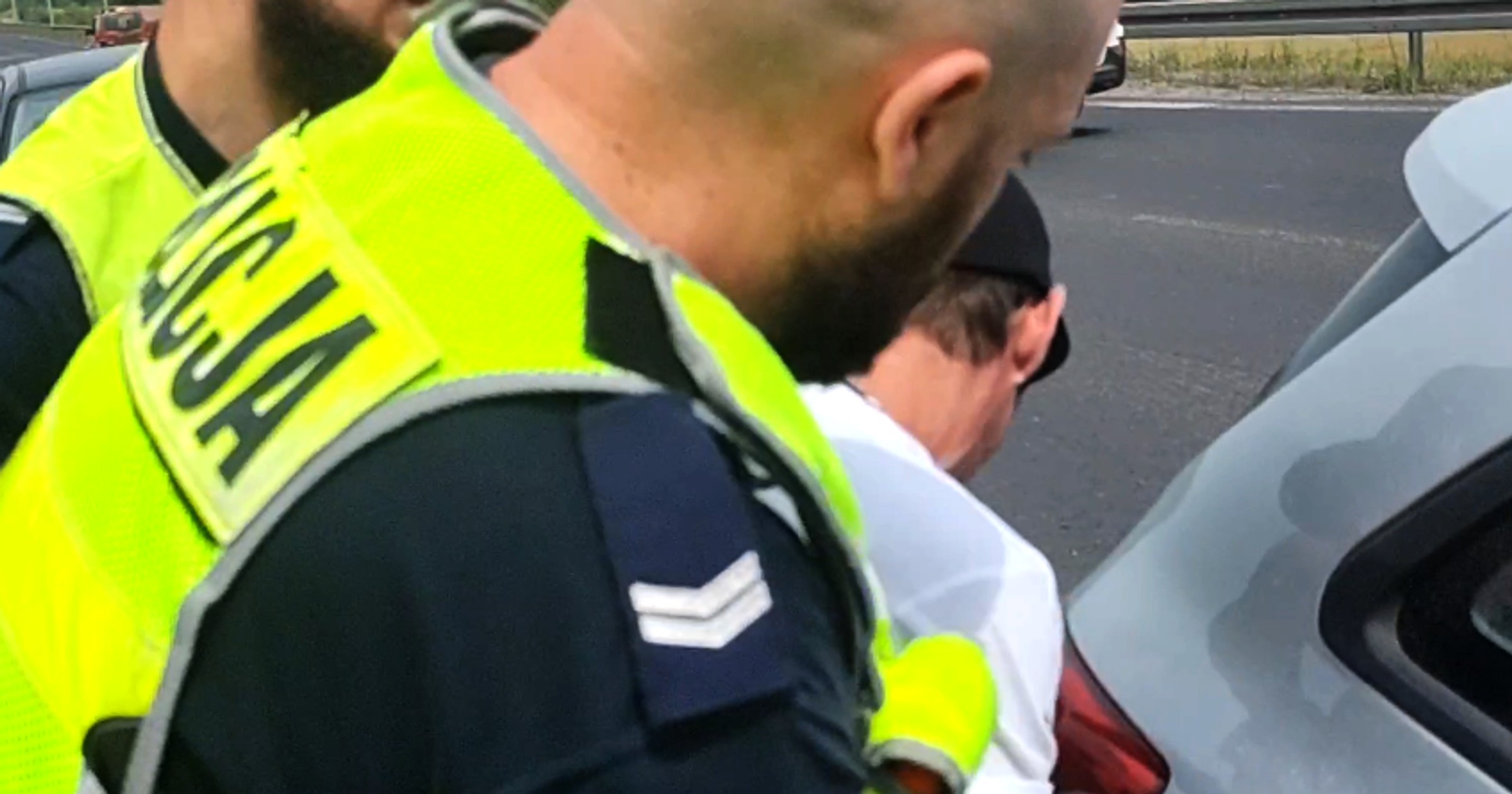 Obraz pochodzący z serwisu https://bytom.policja.gov.pl/ka4/informacje/wiadomosci/389282,Bytomska-drogowka-w-poscigu-za-nietrzezwym-pez-prawka-z-narkotykami-i.html
