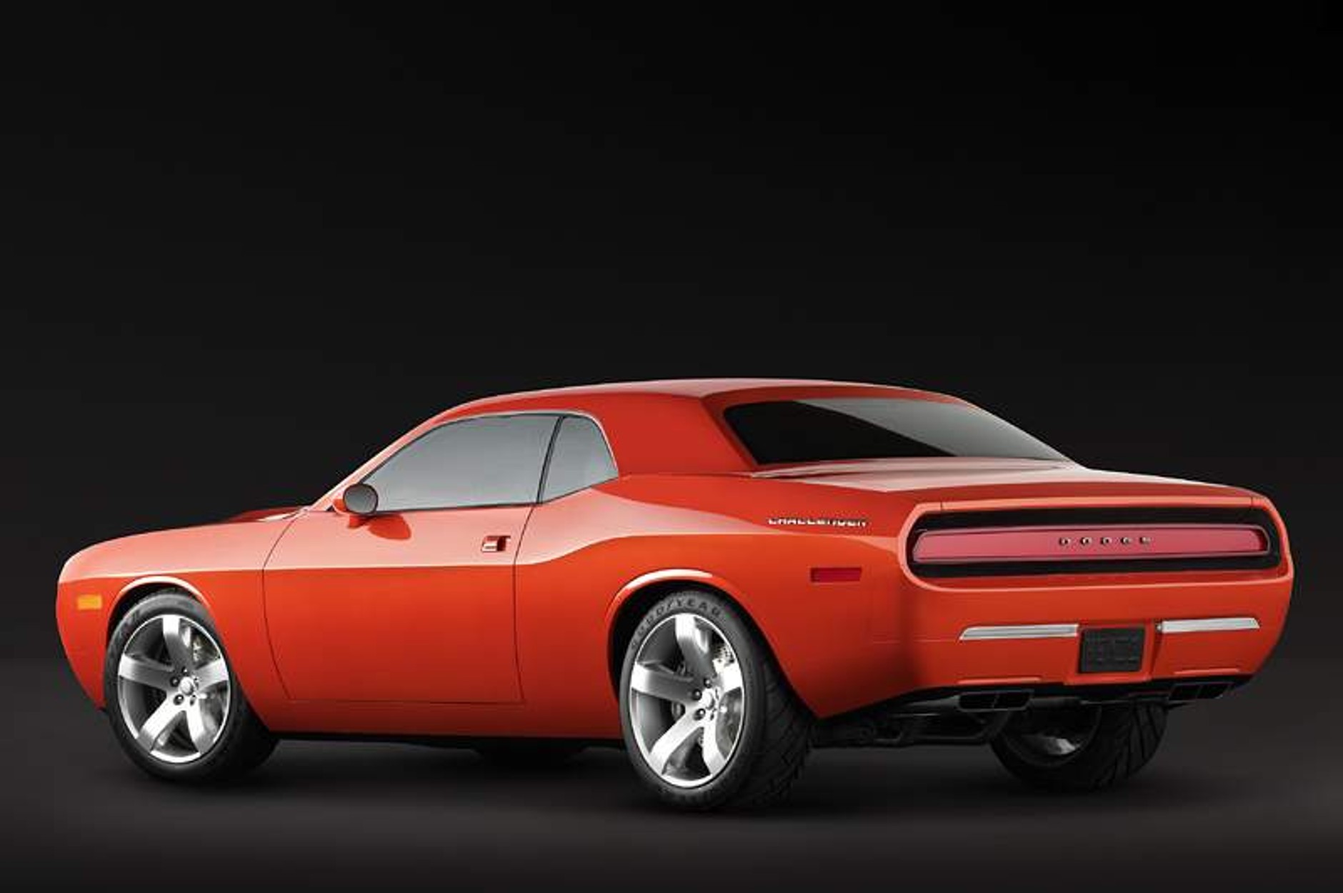 Dodge Challenger: strong man do kupienia