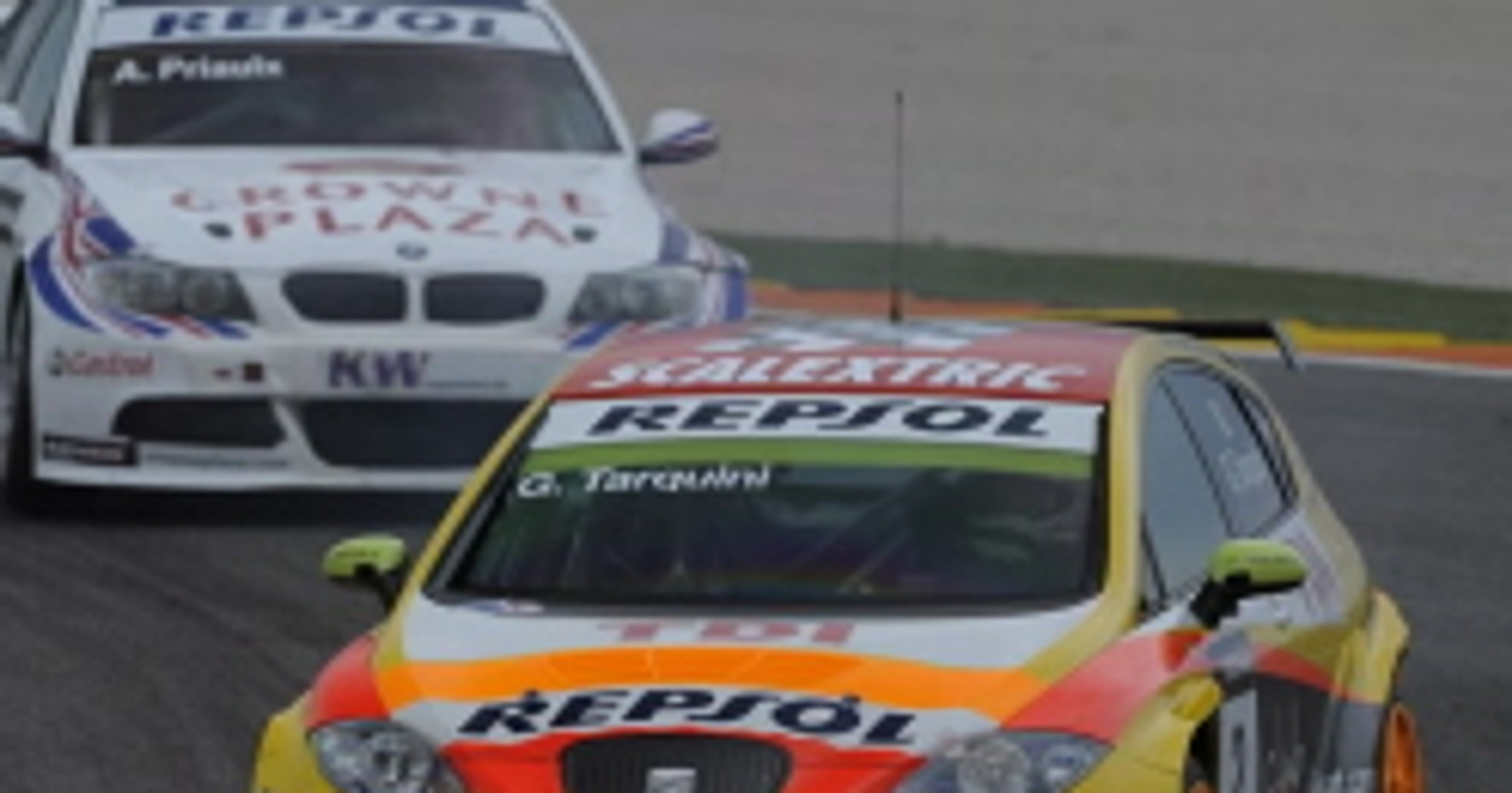WTCC: Seat wypełnił całe podium w Cheste