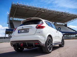 Juke Nismo: konkurencja bez szans!