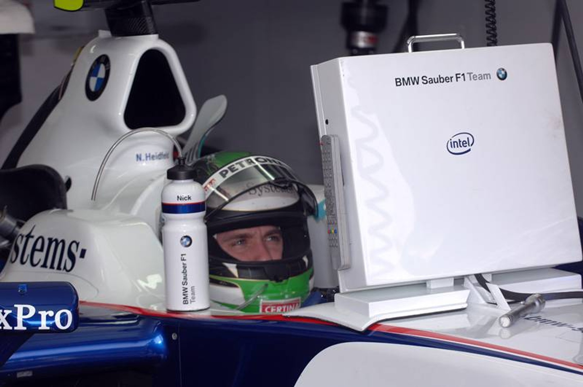 Grand Prix Monaco 2009: Button królem, Kubica w garażu (fotogaleria)