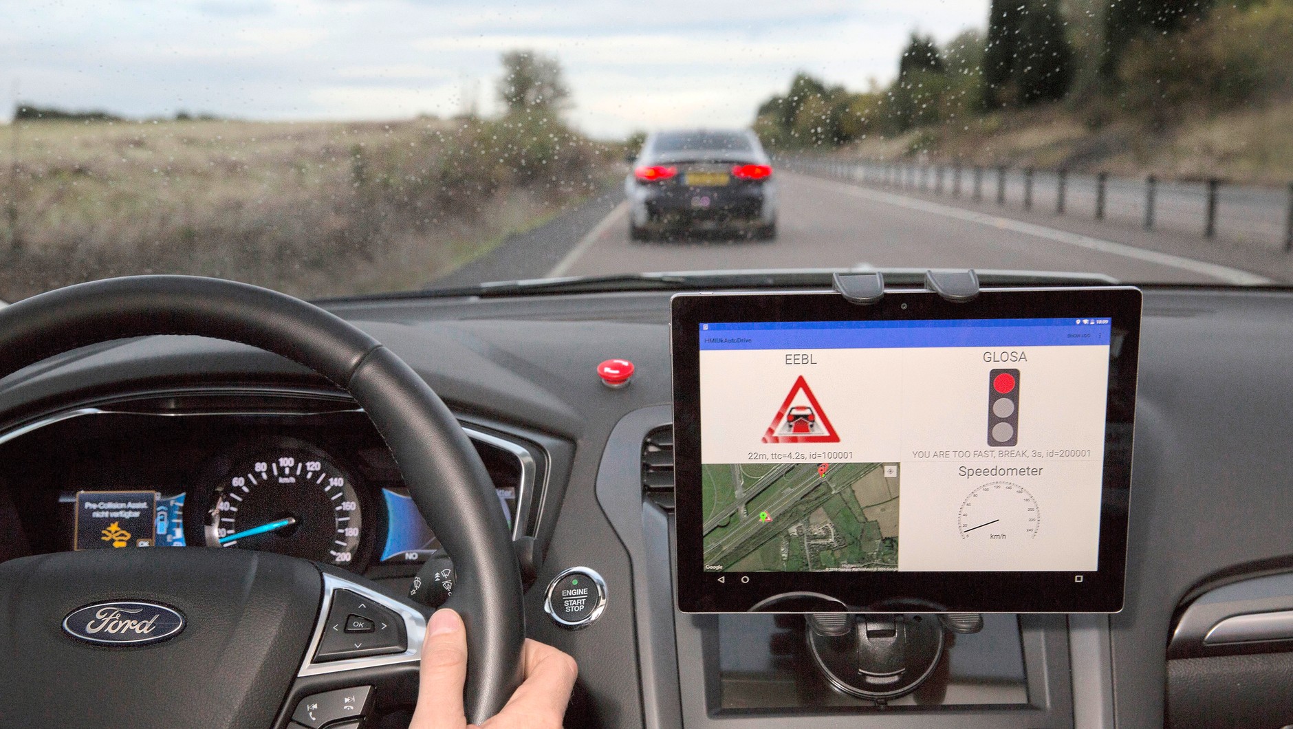 Ford - testy UK Autodrive. Asystenci hamowania i zielonej fali