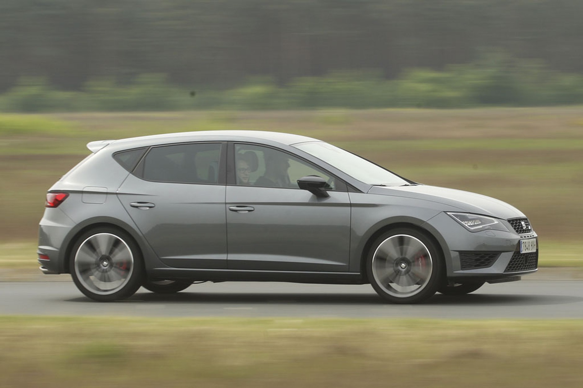 Seat Leon Cupra kontra VW Golf R i BMW M135i