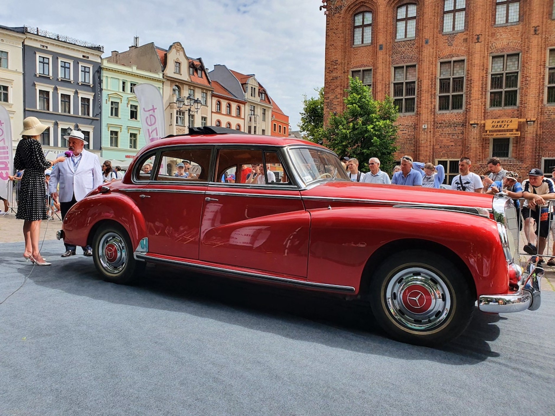 Zlot Mercedesów w Toruniu