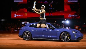 Iga Świątek wygrała Porsche. Polka chce oddać tę nagrodę