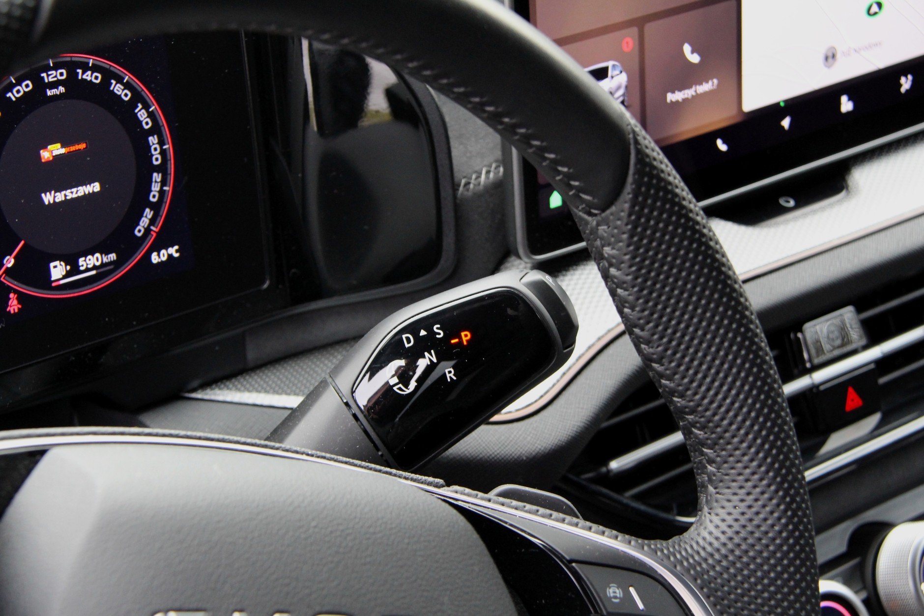 Manetka od automatycznej skrzyni biegów w Skodzie Kodiaq