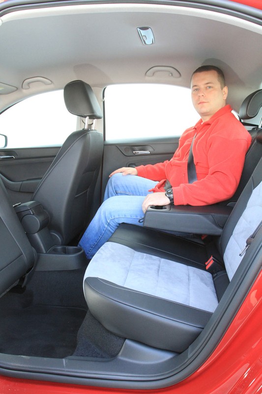 Seata Toledo - Auto dla nowoczesnej rodziny