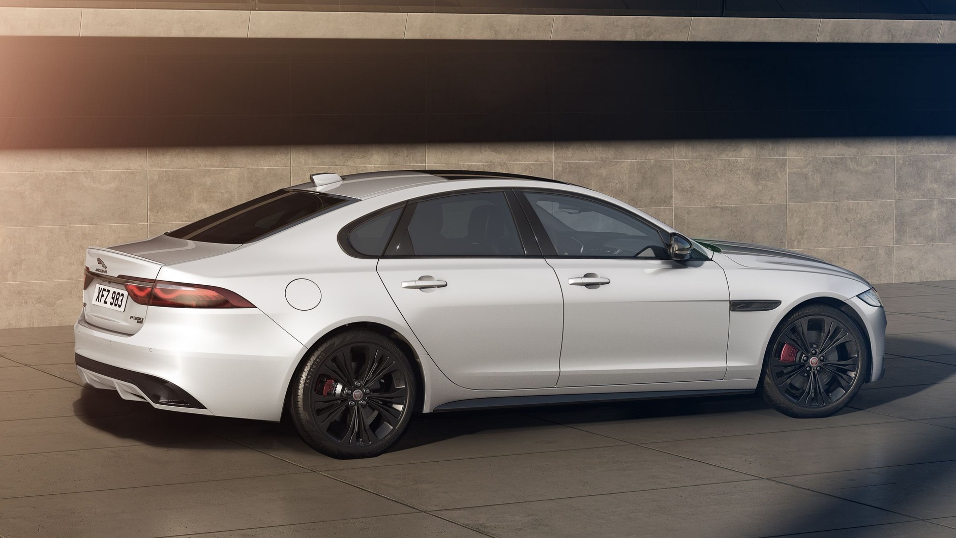 Jaguar XF (druga generacja; 2015-2024)
