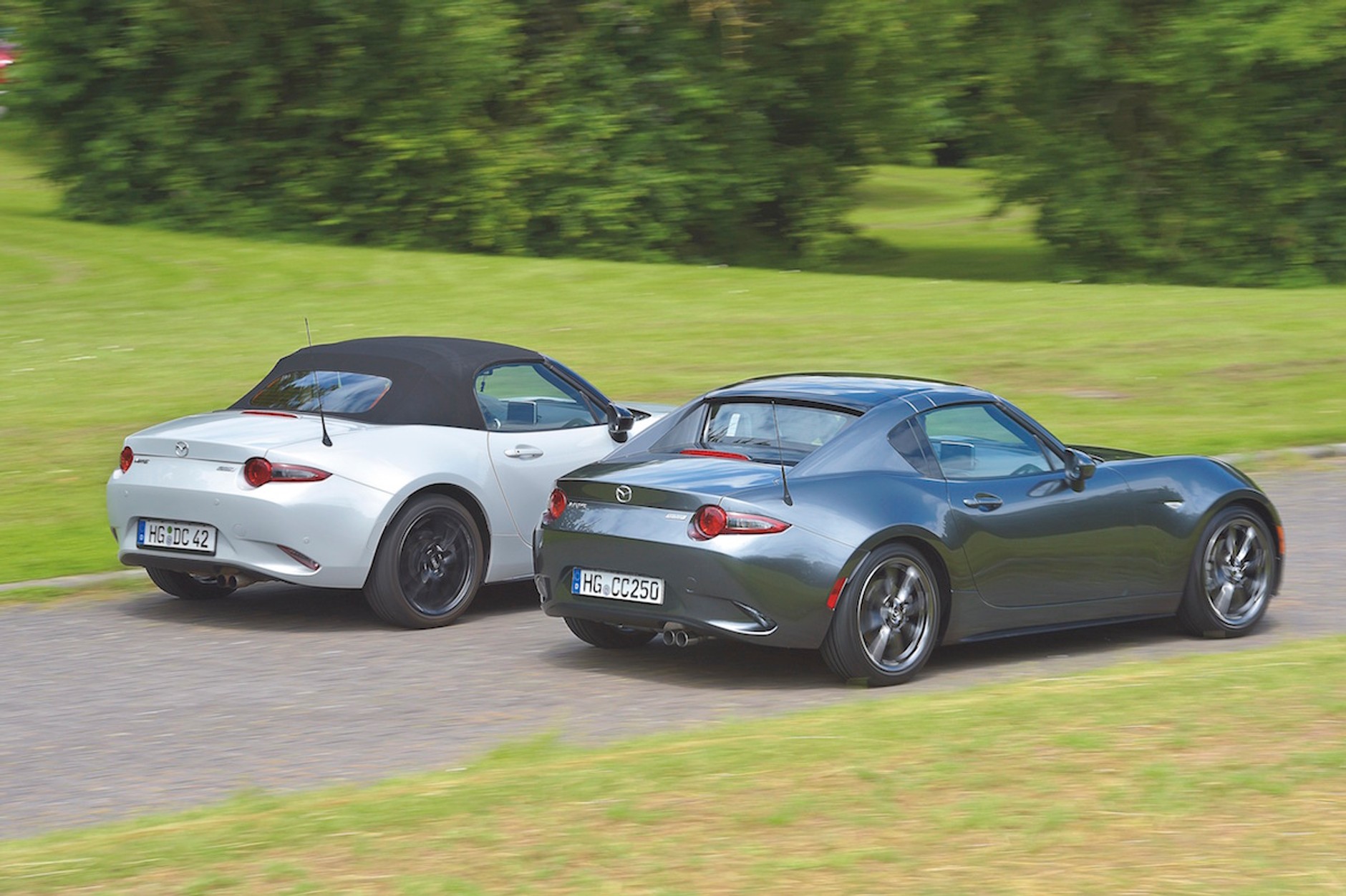 Mazda MX-5 i Mazda MX-5 RF