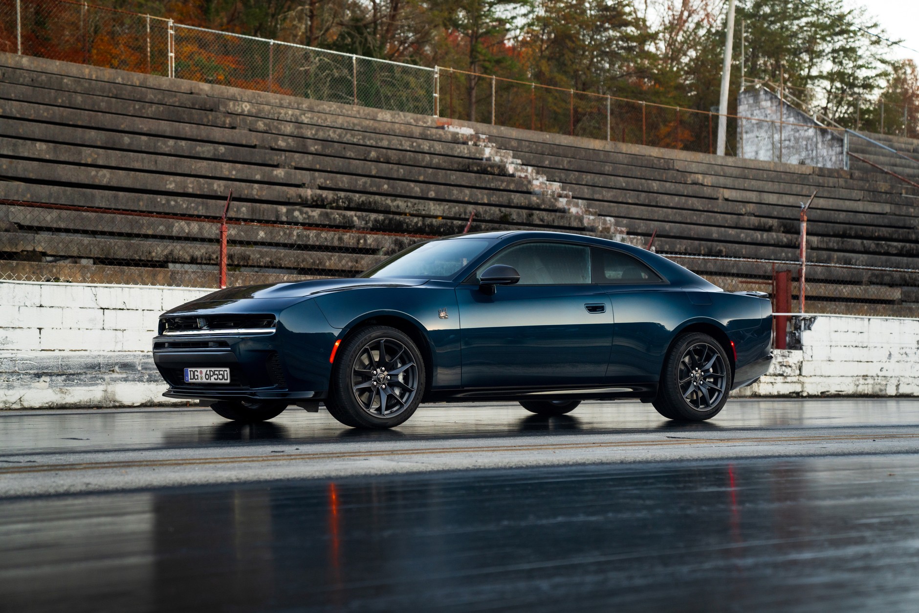 Nowy Dodge Charger