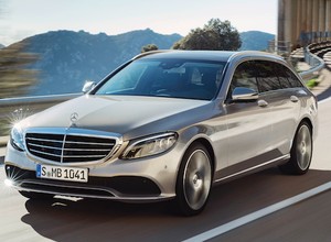 Mercedes klasy C – debiut po face liftingu na salonie w Genewie