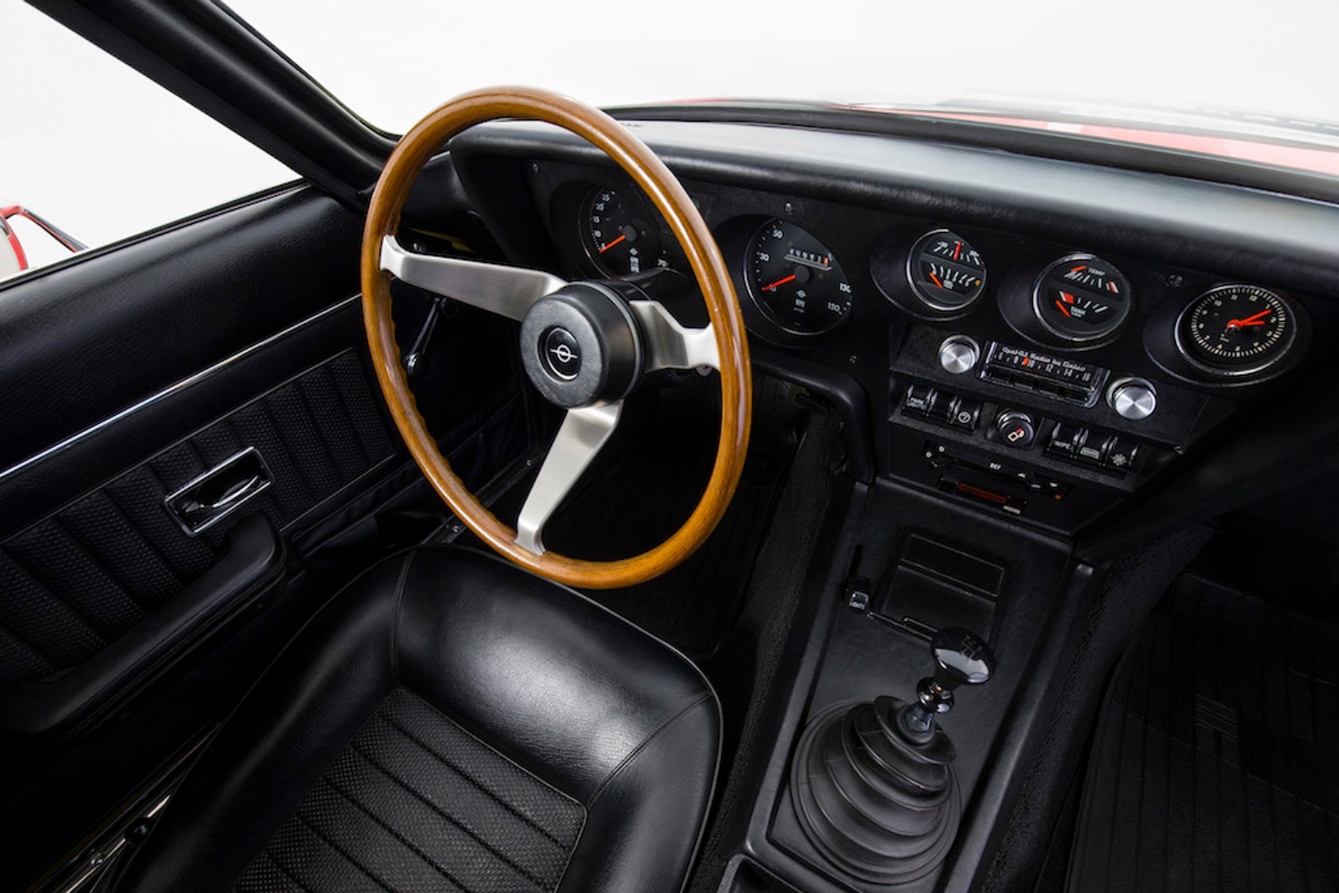 Opel GT – 50-lecie modelu