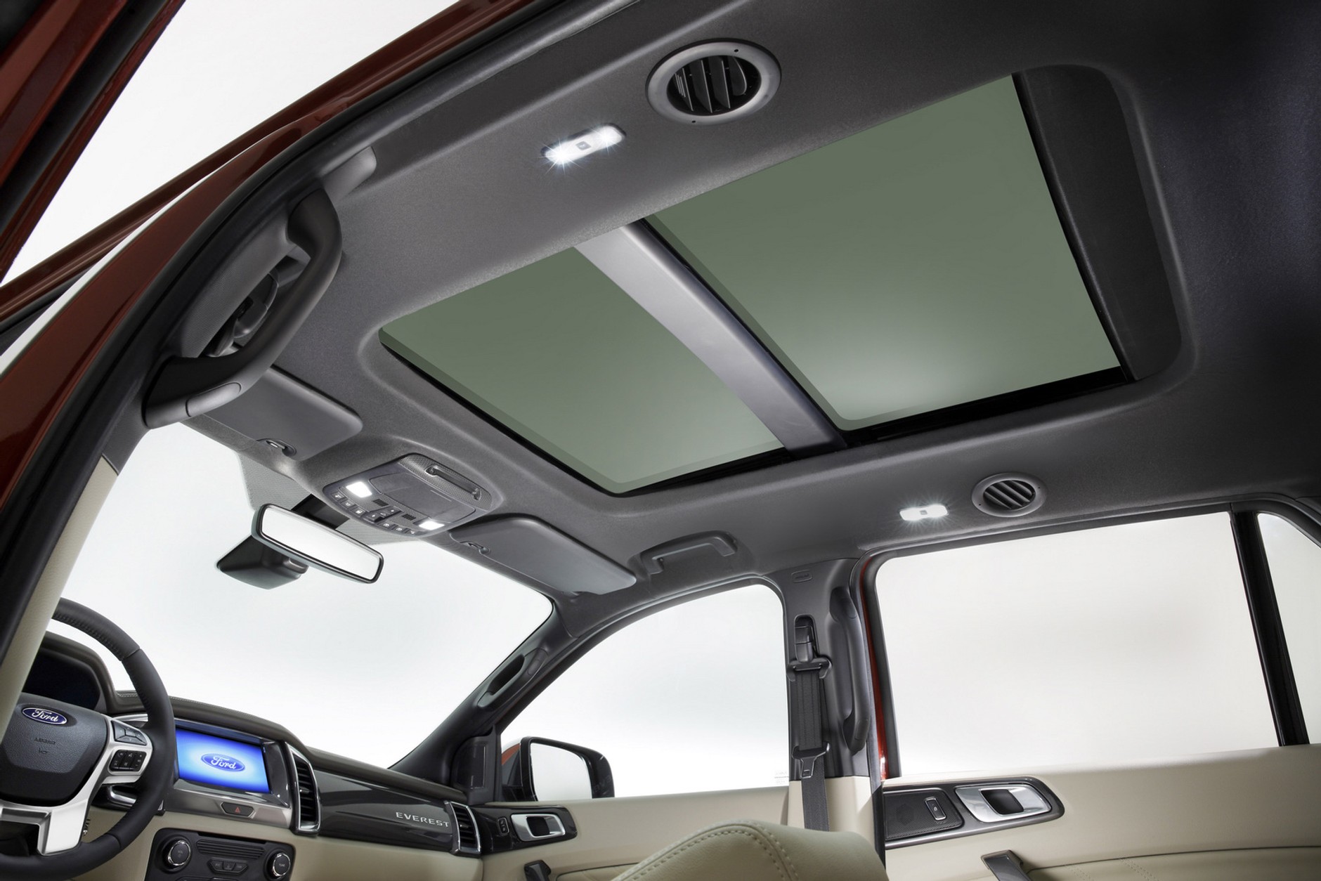 Ford Everest tuż przed premierą