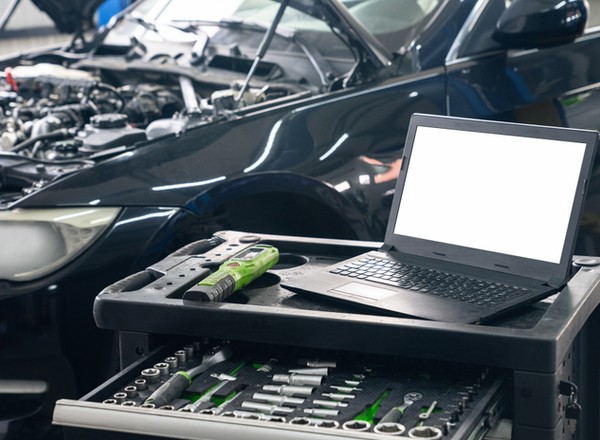 Mechanik samochodowy ujawnia siedem sygnałów, że powinieneś zmienić warsztat